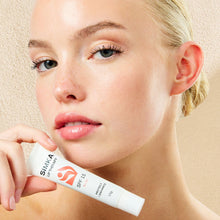Load image into Gallery viewer, SIMKA Peptide Plumping Tinted Lip Therapy SPF15
