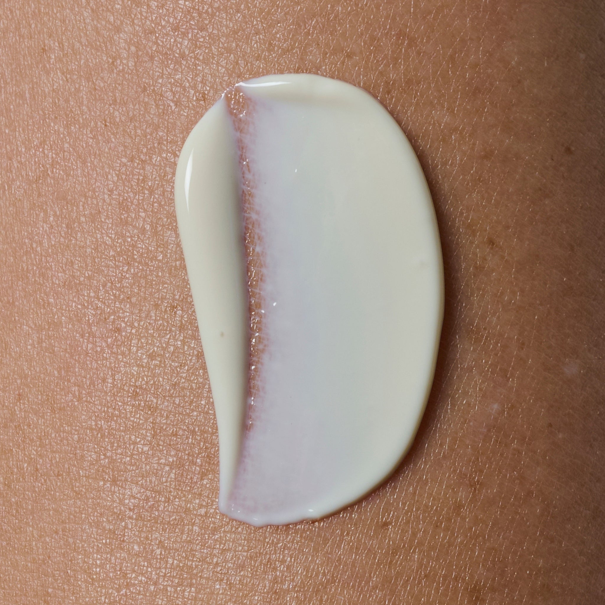SIMKA Sheer Mineral Milk SPF50