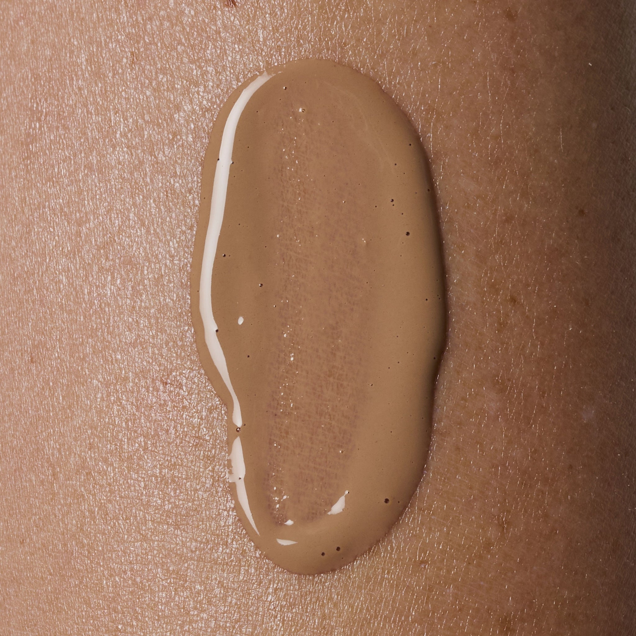 SIMKA Tinted Facial Fluid SPF50